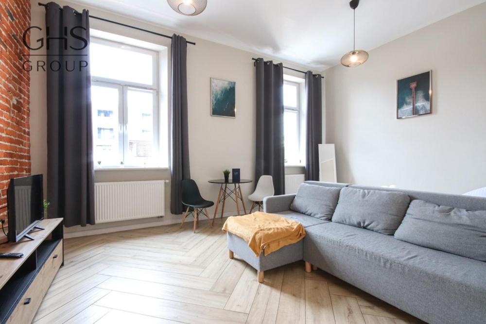 Piekny Apartament W Zabytkowej Kamienicy Krakow Bagian luar foto